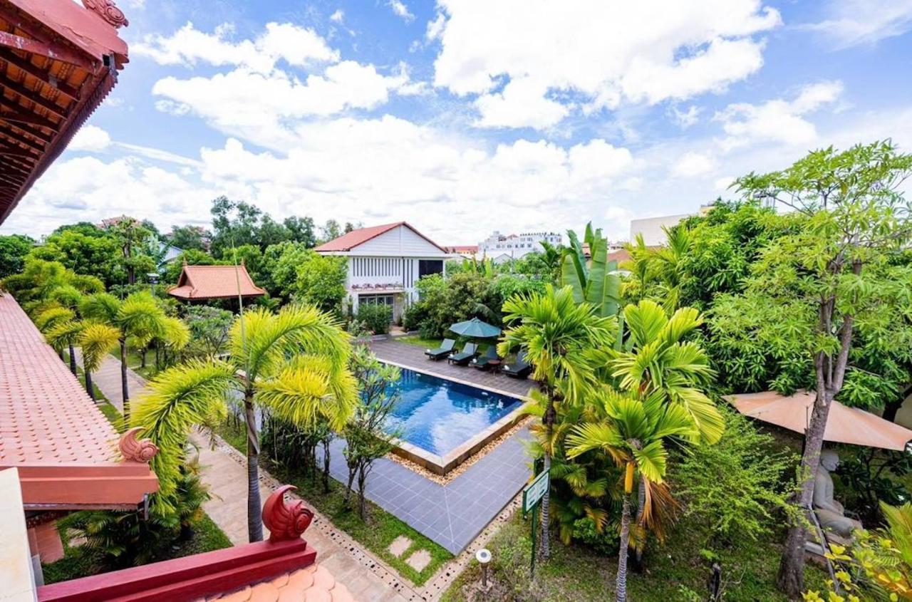 Savada Angkor Boutique Hotel Siem Reap Bagian luar foto