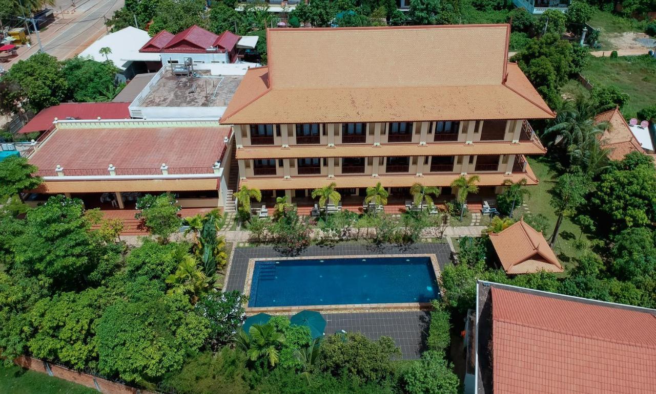 Savada Angkor Boutique Hotel Siem Reap Bagian luar foto