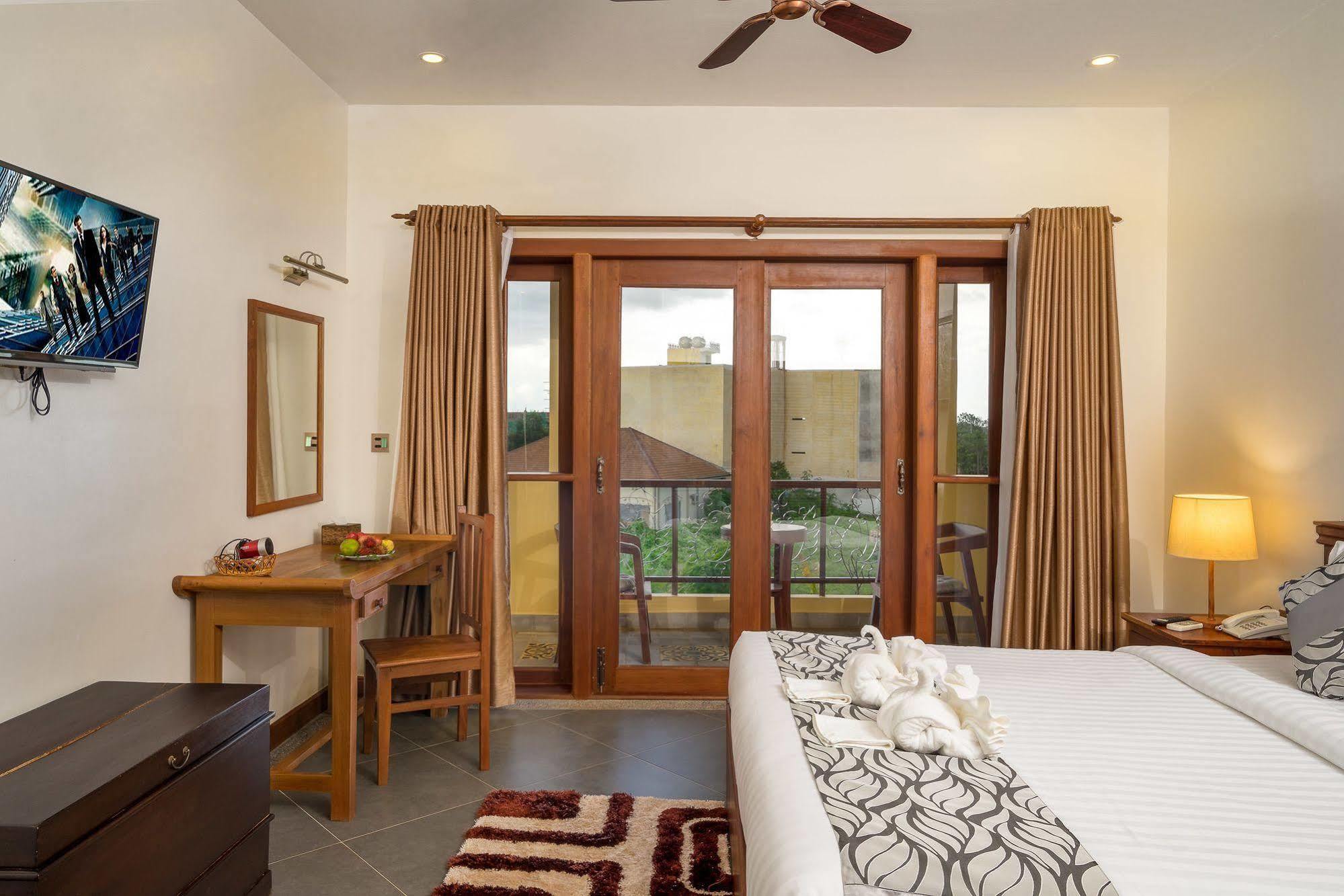 Savada Angkor Boutique Hotel Siem Reap Bagian luar foto